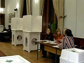 На избирательном участке в Москве. Кадр НТВ.
