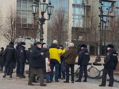 Пикеты "Нет войне с Украиной!" 20.02.2022. Фото: Карина Старостина